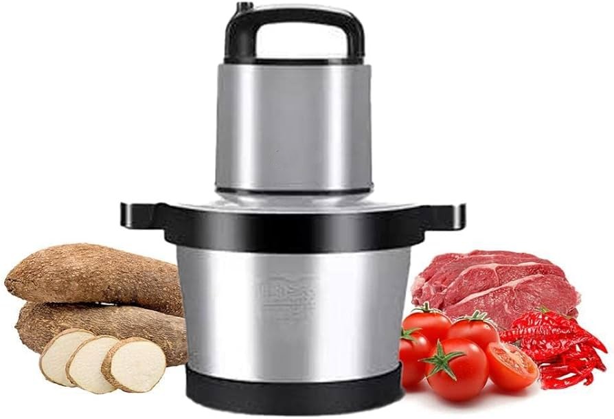 Blending fresh ingredients